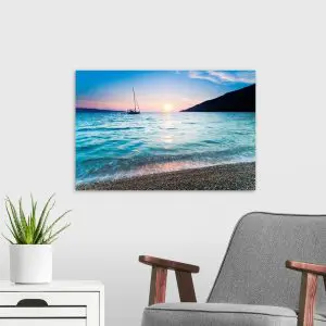 Quadro Decorativo Mar -  Por de Sol com Veleiro perto da Praia